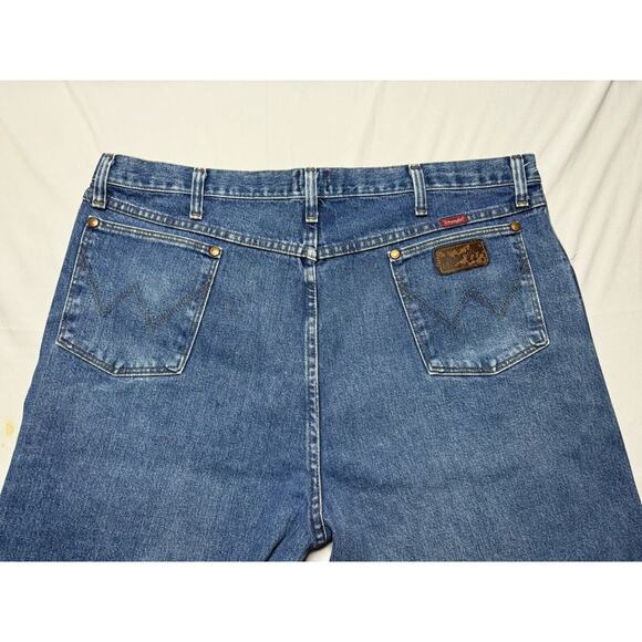 Wrangler 31MWZGK Men's Relaxed Fit Straight Leg Blue Jeans - Size 42x31.5 - Picture 3 of 7
